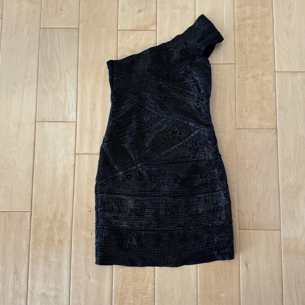 Small Black Forever 21 Cold-Shoulder Textured Mini